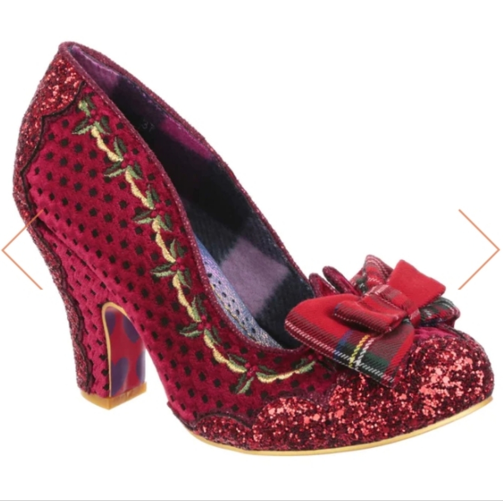 New WRAPPED UP PRETTY red glitter Embroidered Christmas Heels, Size 37, US 7 - Picture 11 of 12
